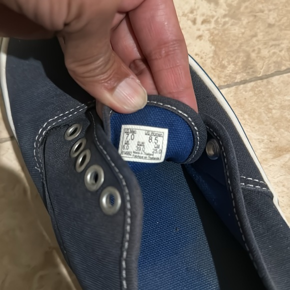 Vans shoes - Picture 3 of 5